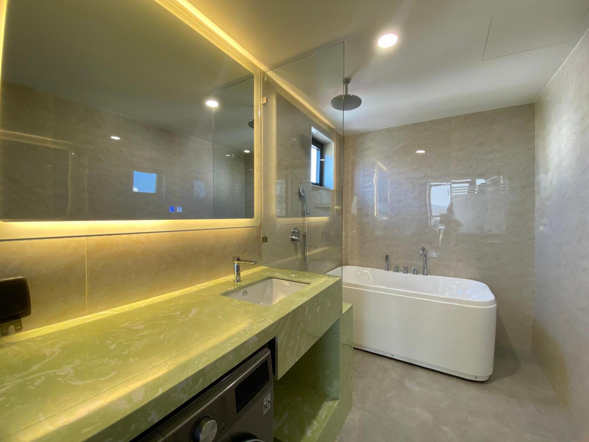 Nam Hotel & Residences Da Nang Luaran gambar